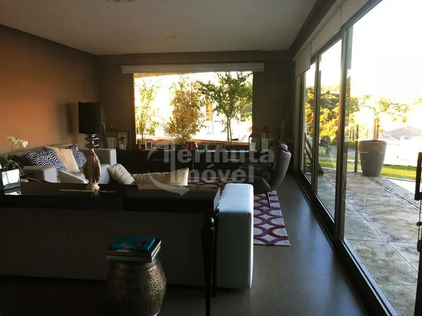 Foto 1 de Casa de Condomínio com 3 quartos à venda, 560m2 em Tamboré, Santana De Parnaiba - SP