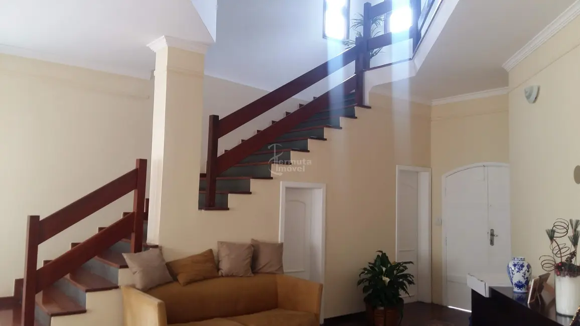 Foto 3 de Casa de Condomínio com 4 quartos para alugar, 395m2 em Alphaville, Santana De Parnaiba - SP