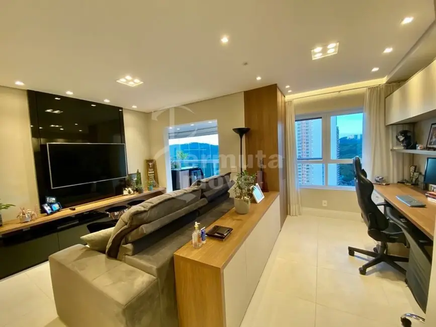 Foto 2 de Apartamento com 2 quartos à venda, 67m2 em Barueri - SP