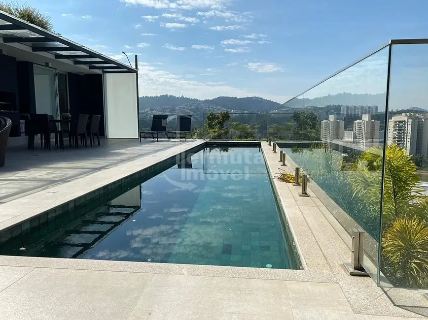 Casa de Condomínio com 3 quartos à venda e para alugar, 415m2 em Tamboré, Santana De Parnaiba - SP - imagem 4 Foto 4 de Casa de Condomínio com 3 quartos à venda e para alugar, 415m2 em Tamboré, Santana De Parnaiba - SP