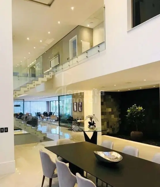 Foto 3 de Casa de Condomínio com 4 quartos à venda, 1069m2 em Alphaville, Santana De Parnaiba - SP