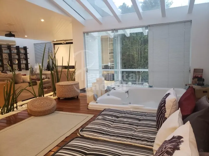 Foto 5 de Casa de Condomínio com 4 quartos à venda, 600m2 em Alphaville Residencial Um, Barueri - SP