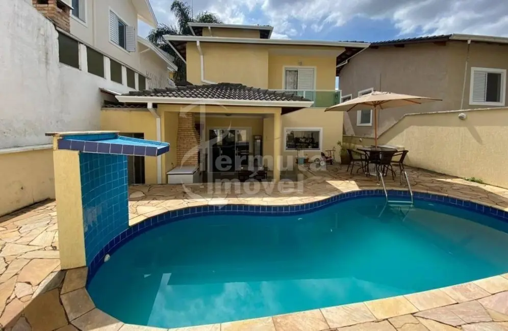 Foto 2 de Casa com 3 quartos à venda, 174m2 em Parque Nova Jandira, Jandira - SP