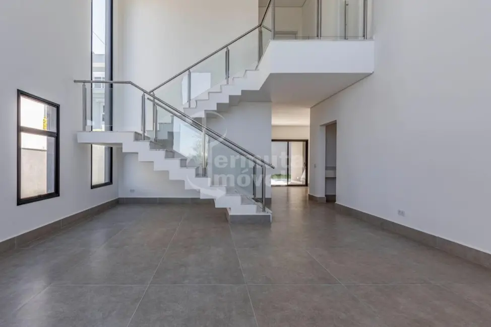 Casa de Condomínio com 3 quartos à venda, 242m2 em Tamboré, Santana De Parnaiba - SP - imagem 7 Foto 7 de Casa de Condomínio com 3 quartos à venda, 242m2 em Tamboré, Santana De Parnaiba - SP