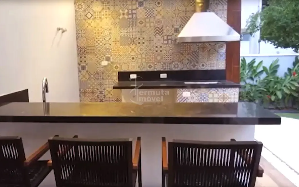 Foto 5 de Casa de Condomínio com 5 quartos à venda, 460m2 em Bertioga - SP