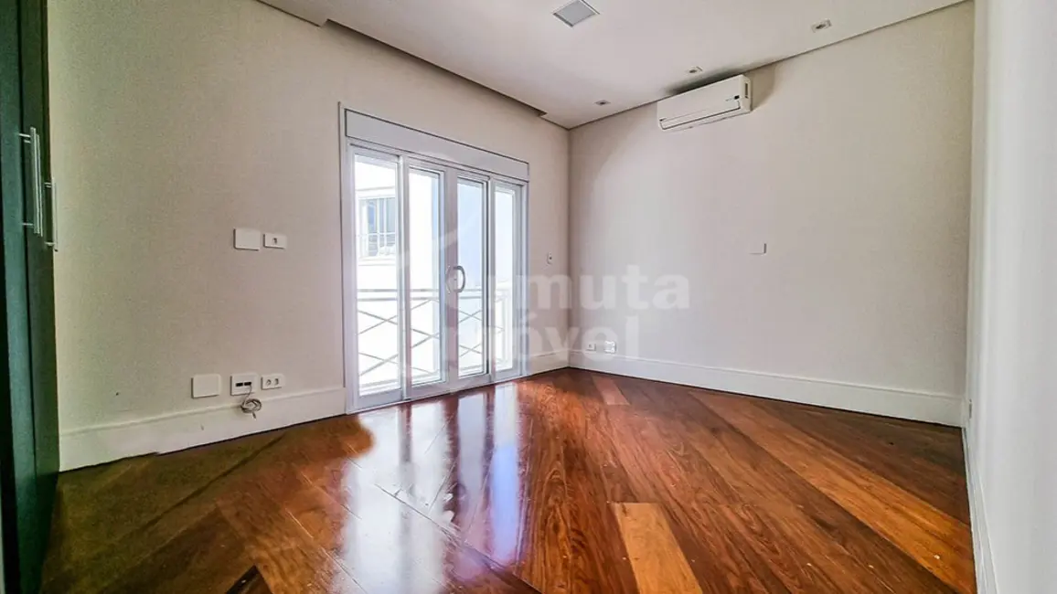 Foto 9 de Casa de Condomínio com 4 quartos à venda, 1200m2 em Alphaville, Santana De Parnaiba - SP