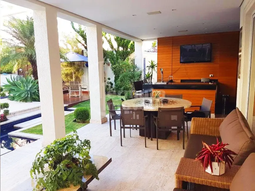 Casa de Condomínio com 4 quartos à venda, 582m2 em Tamboré, Santana De Parnaiba - SP - imagem 9 Foto 9 de Casa de Condomínio com 4 quartos à venda, 582m2 em Tamboré, Santana De Parnaiba - SP