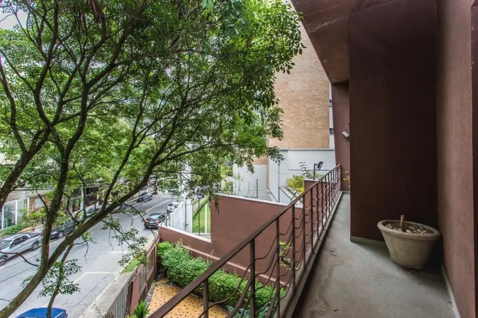 Foto 4 de Casa com 4 quartos à venda, 390m2 em Vila Mariana, São Paulo - SP