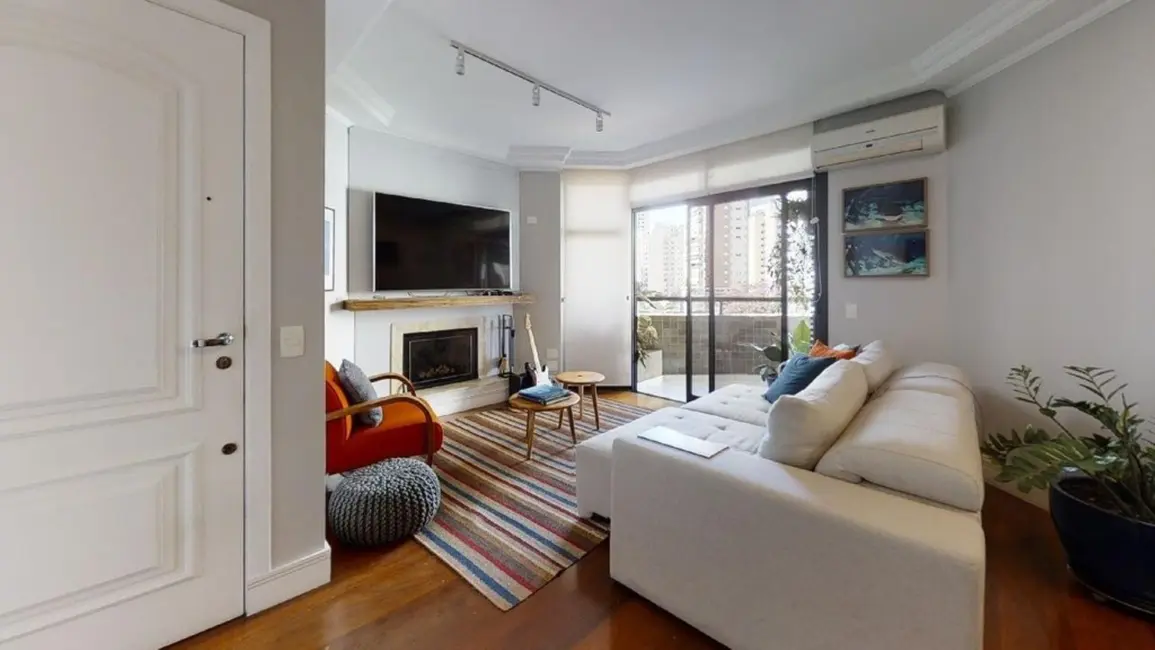 Apartamento com 3 quartos à venda, 121m2 em Moema, São Paulo - SP - imagem 1 Foto 1 de Apartamento com 3 quartos à venda, 121m2 em Moema, São Paulo - SP