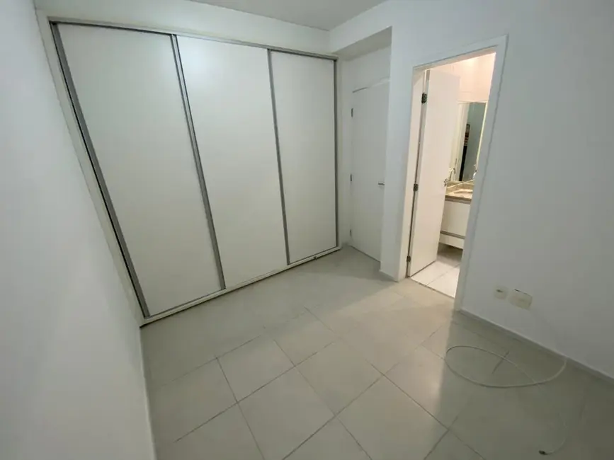 Apartamento com 3 quartos para alugar, 77m2 em Ponta da Praia, Santos - SP - imagem 9 Foto 9 de Apartamento com 3 quartos para alugar, 77m2 em Ponta da Praia, Santos - SP