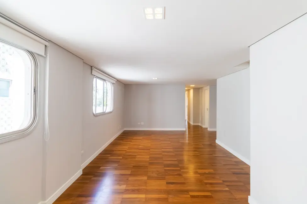 Apartamento com 3 quartos à venda, 111m2 em Itaim Bibi, São Paulo - SP - imagem 1 Foto 1 de Apartamento com 3 quartos à venda, 111m2 em Itaim Bibi, São Paulo - SP