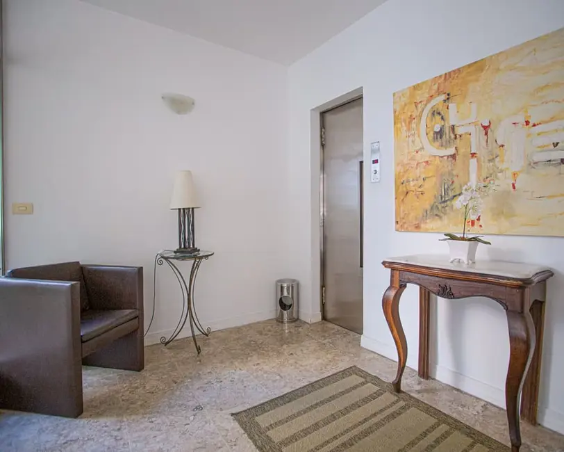 Apartamento com 3 quartos à venda, 135m2 em Itaim Bibi, São Paulo - SP - imagem 8 Foto 8 de Apartamento com 3 quartos à venda, 135m2 em Itaim Bibi, São Paulo - SP