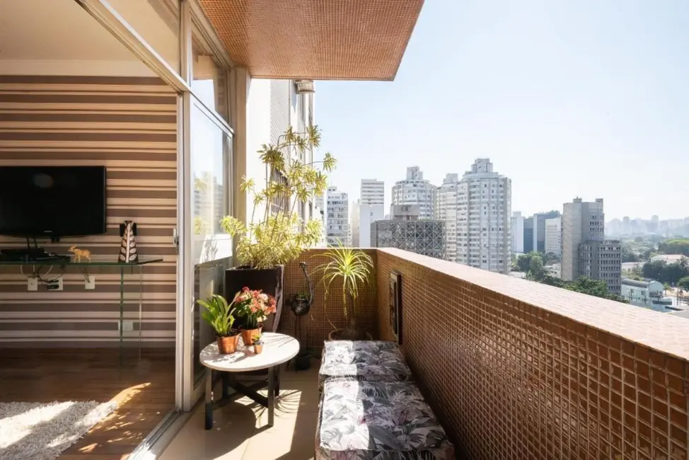 Foto 5 de Apartamento com 3 quartos à venda, 180m2 em Itaim Bibi, São Paulo - SP