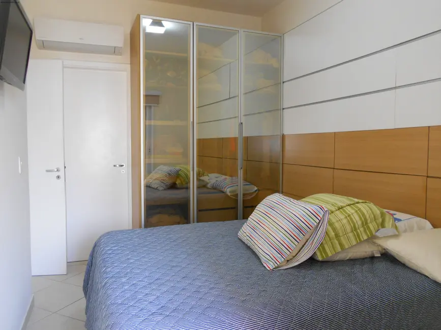 Foto 8 de Apartamento com 4 quartos à venda, 137m2 em Bertioga - SP