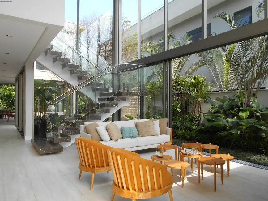 Casa de Condomínio com 6 quartos à venda, 570m2 em Bertioga - SP - imagem 5 Foto 5 de Casa de Condomínio com 6 quartos à venda, 570m2 em Bertioga - SP