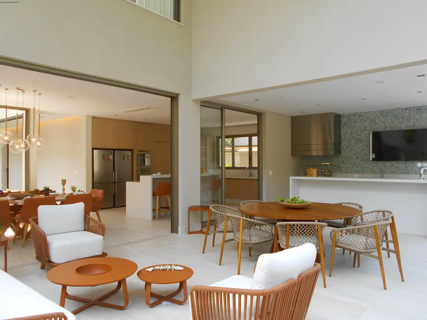 Casa de Condomínio com 6 quartos à venda, 570m2 em Bertioga - SP - imagem 6 Foto 6 de Casa de Condomínio com 6 quartos à venda, 570m2 em Bertioga - SP