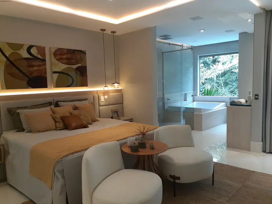 Casa de Condomínio com 7 quartos à venda, 600m2 em Bertioga - SP - imagem 4 Foto 4 de Casa de Condomínio com 7 quartos à venda, 600m2 em Bertioga - SP