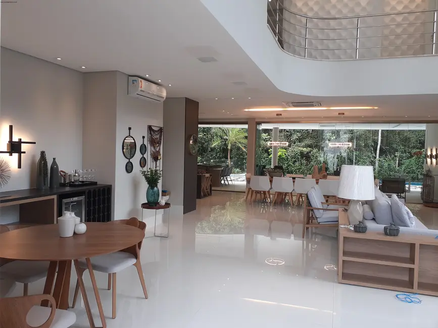 Casa de Condomínio com 7 quartos à venda, 600m2 em Bertioga - SP - imagem 2 Foto 2 de Casa de Condomínio com 7 quartos à venda, 600m2 em Bertioga - SP