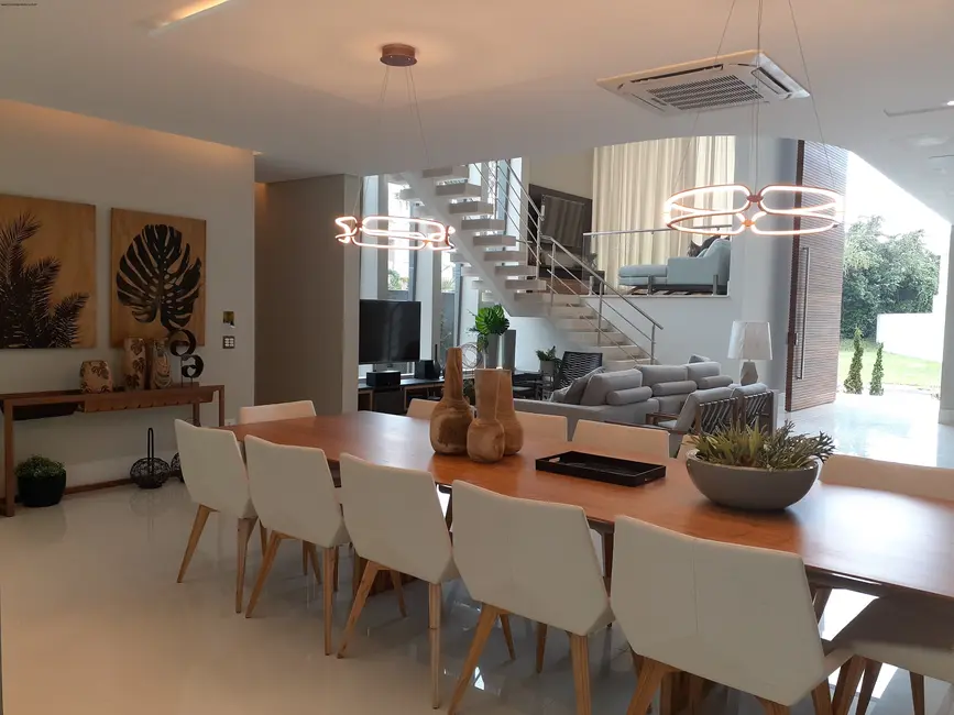 Casa de Condomínio com 7 quartos à venda, 600m2 em Bertioga - SP - imagem 5 Foto 5 de Casa de Condomínio com 7 quartos à venda, 600m2 em Bertioga - SP