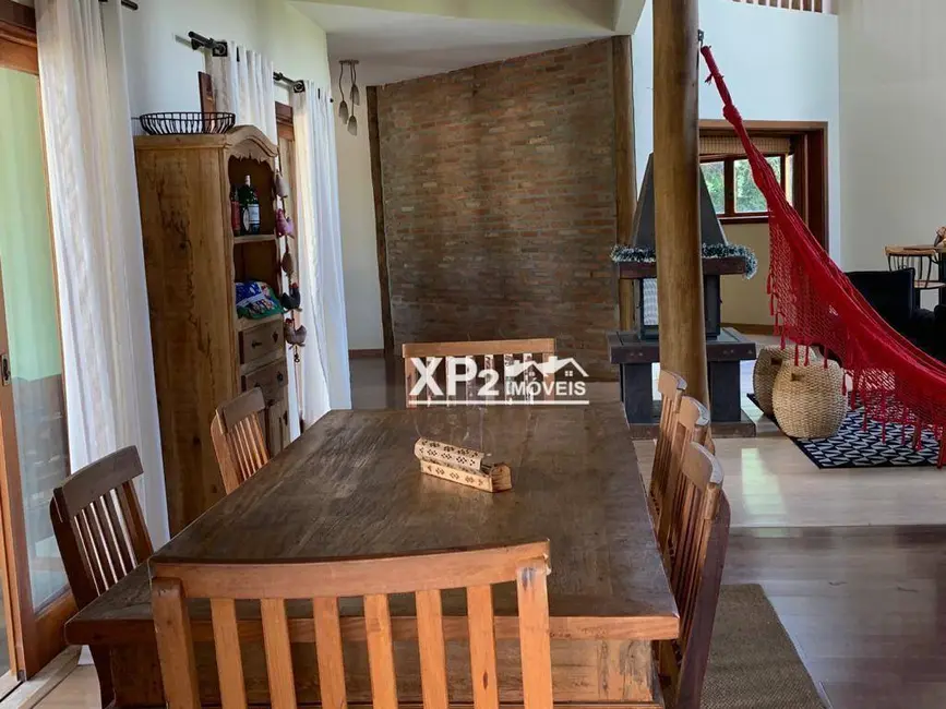 Chácara com 3 quartos à venda e para alugar, 2050m2 em Terras de Itaici, Indaiatuba - SP - imagem 8 Foto 8 de Chácara com 3 quartos à venda e para alugar, 2050m2 em Terras de Itaici, Indaiatuba - SP