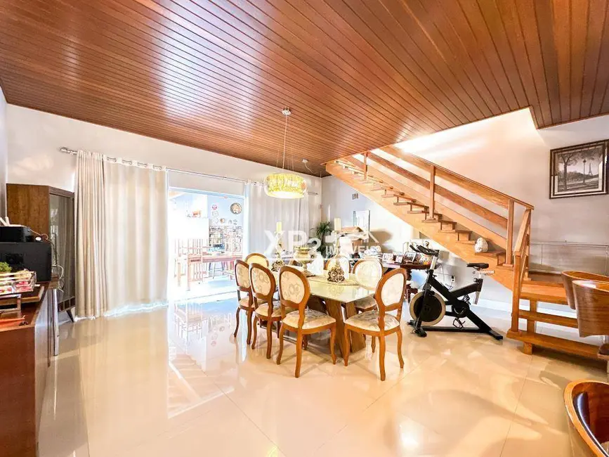 Foto 2 de Casa de Condomínio com 4 quartos à venda, 300m2 em Jardim Portal dos Ipês, Indaiatuba - SP