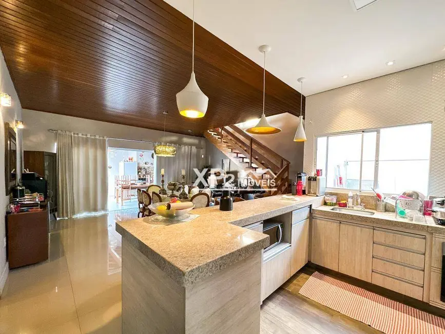 Foto 6 de Casa de Condomínio com 4 quartos à venda, 300m2 em Jardim Portal dos Ipês, Indaiatuba - SP