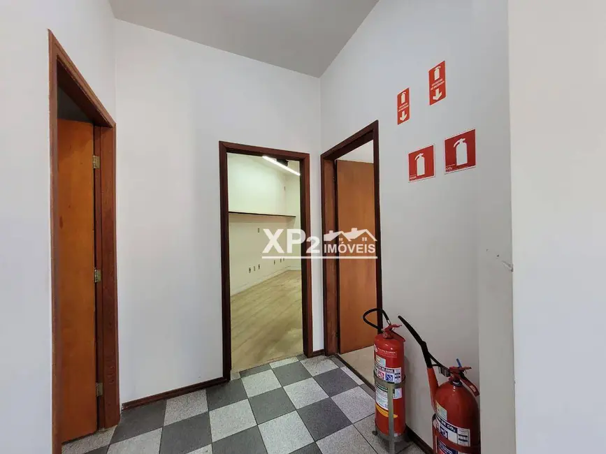 Foto 3 de Sala Comercial para alugar, 200m2 em Vila Sfeir, Indaiatuba - SP
