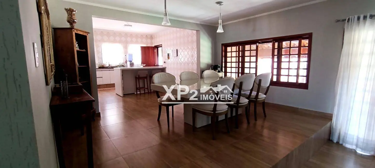 Chácara com 4 quartos à venda, 2500m2 em Colinas do Mosteiro de Itaici, Indaiatuba - SP - imagem 4 Foto 4 de Chácara com 4 quartos à venda, 2500m2 em Colinas do Mosteiro de Itaici, Indaiatuba - SP