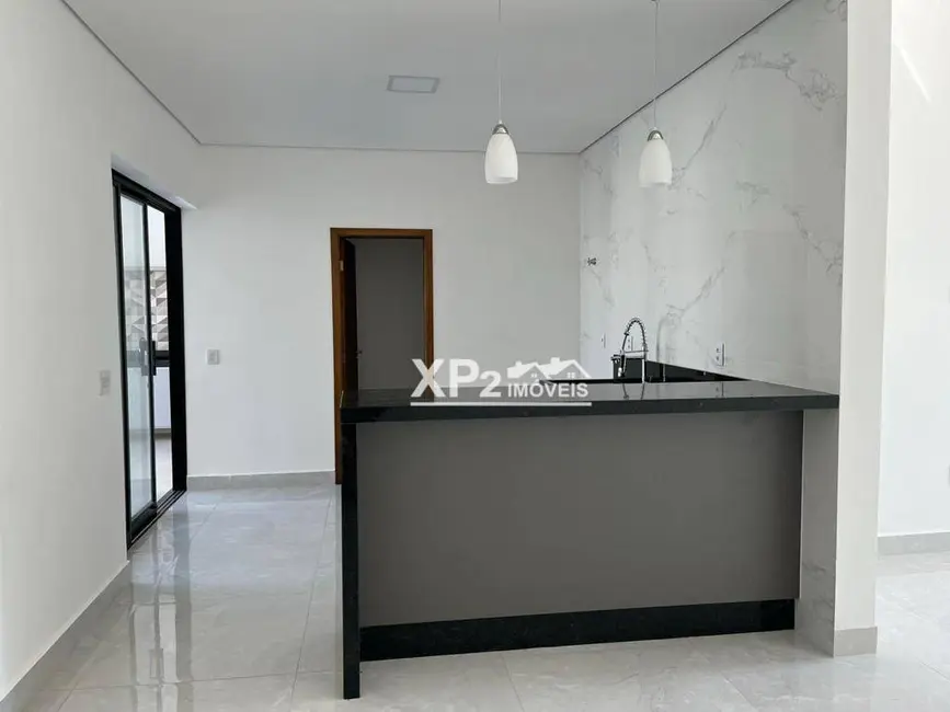 Casa de Condomínio com 3 quartos à venda e para alugar, 305m2 em Indaiatuba - SP - imagem 5 Foto 5 de Casa de Condomínio com 3 quartos à venda e para alugar, 305m2 em Indaiatuba - SP