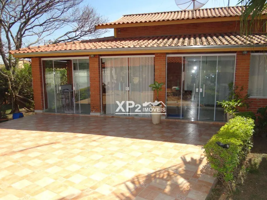 Foto 6 de Chácara com 3 quartos à venda, 3000m2 em Jardim dos Laranjais, Indaiatuba - SP