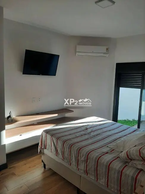 Casa de Condomínio com 4 quartos à venda, 303m2 em Recanto Campestre Internacional de Viracopos Gleba 4, Indaiatuba - SP - imagem 9 Foto 9 de Casa de Condomínio com 4 quartos à venda, 303m2 em Recanto Campestre Internacional de Viracopos Gleba 4, Indaiatuba - SP