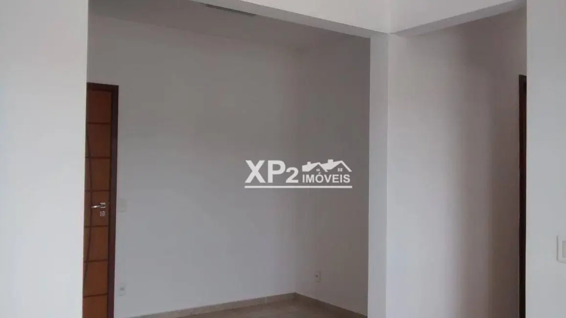 Foto 2 de Apartamento com 3 quartos à venda, 83m2 em Vila Brizzola, Indaiatuba - SP