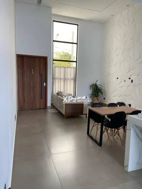 Casa de Condomínio com 3 quartos à venda, 306m2 em Jardim Hubert, Indaiatuba - SP - imagem 3 Foto 3 de Casa de Condomínio com 3 quartos à venda, 306m2 em Jardim Hubert, Indaiatuba - SP