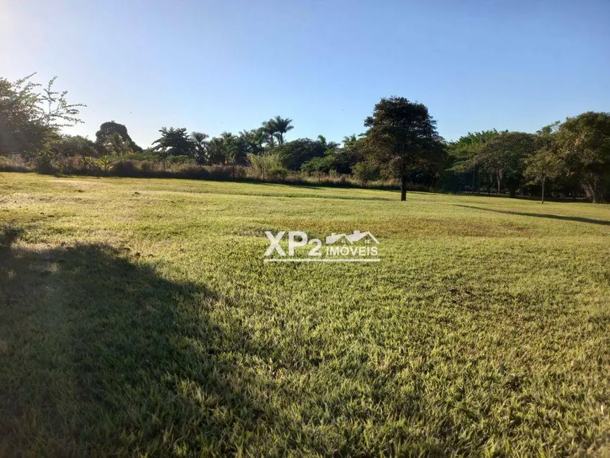 Foto 2 de Terreno / Lote à venda, 4319m2 em Indaiatuba - SP