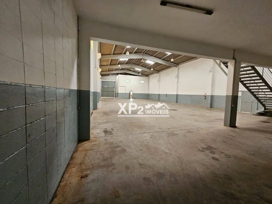 Armazém / Galpão para alugar, 1000m2 em Comercial Vitória Martini, Indaiatuba - SP - imagem 9 Foto 9 de Armazém / Galpão para alugar, 1000m2 em Comercial Vitória Martini, Indaiatuba - SP