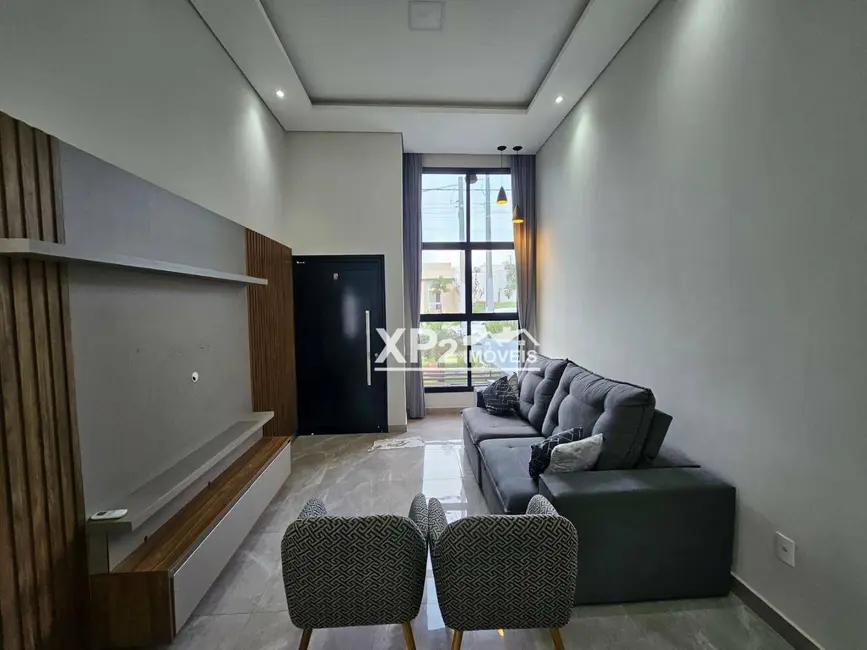 Casa de Condomínio com 3 quartos à venda, 218m2 em Jardim Mantova, Indaiatuba - SP - imagem 4 Foto 4 de Casa de Condomínio com 3 quartos à venda, 218m2 em Jardim Mantova, Indaiatuba - SP