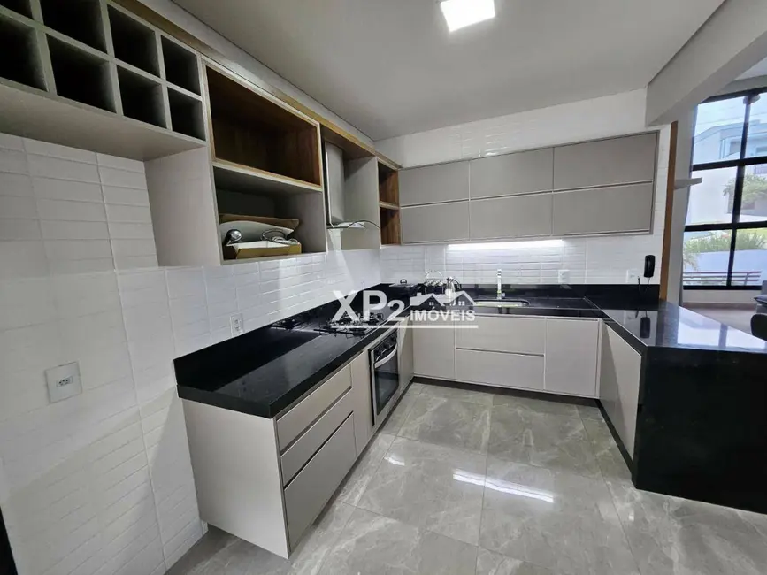 Casa de Condomínio com 3 quartos à venda, 218m2 em Jardim Mantova, Indaiatuba - SP - imagem 7 Foto 7 de Casa de Condomínio com 3 quartos à venda, 218m2 em Jardim Mantova, Indaiatuba - SP