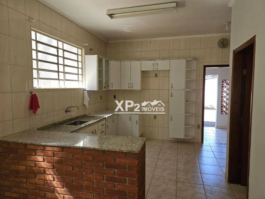 Foto 1 de Casa com 3 quartos à venda, 320m2 em Vila Areal, Indaiatuba - SP