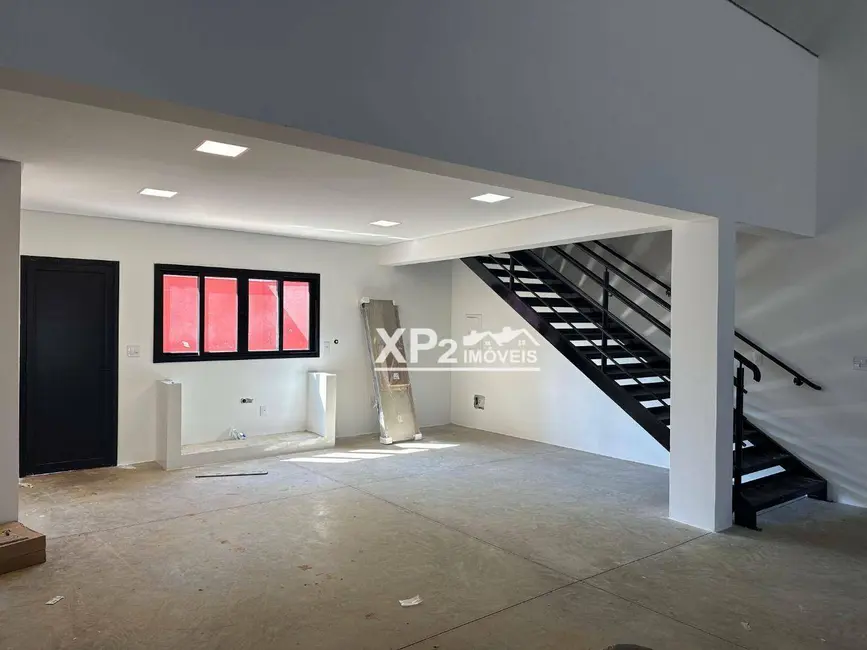 Armazém / Galpão para alugar, 300m2 em Jardim Santa Cruz, Indaiatuba - SP - imagem 3 Foto 3 de Armazém / Galpão para alugar, 300m2 em Jardim Santa Cruz, Indaiatuba - SP