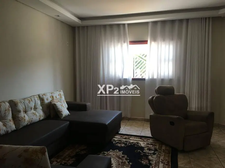 Foto 4 de Casa com 3 quartos à venda, 250m2 em Indaiatuba - SP