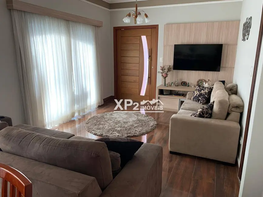 Foto 2 de Casa com 3 quartos à venda, 254m2 em Jardim Olinda, Indaiatuba - SP