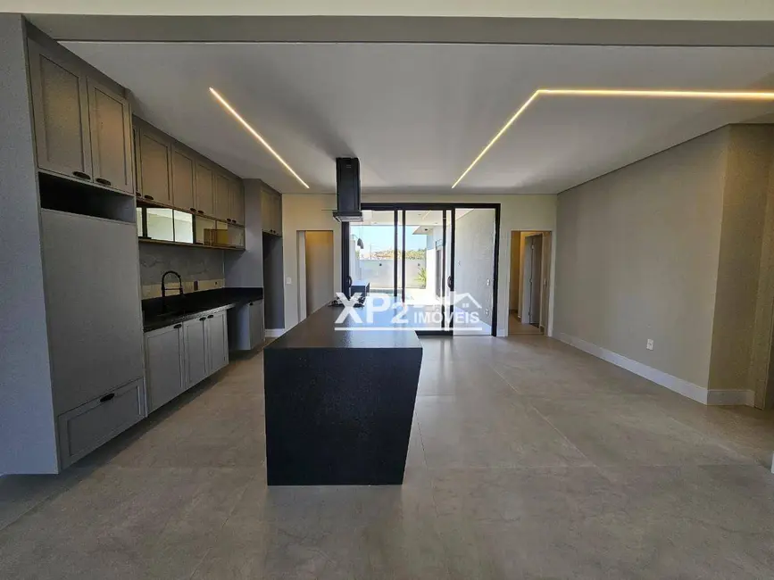 Foto 5 de Casa de Condomínio com 3 quartos à venda, 360m2 em Indaiatuba - SP