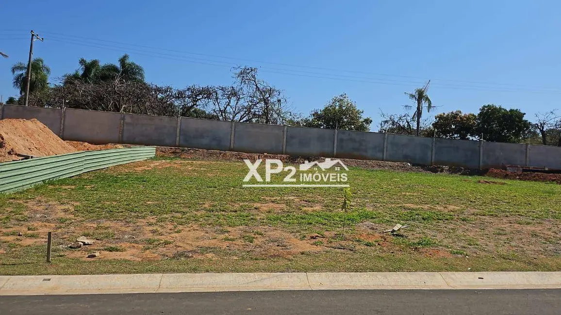Foto 2 de Terreno / Lote à venda, 360m2 em Indaiatuba - SP