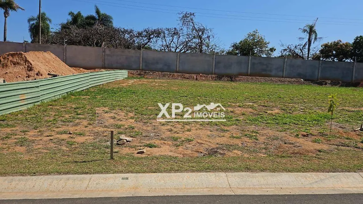 Foto 1 de Terreno / Lote à venda, 360m2 em Indaiatuba - SP