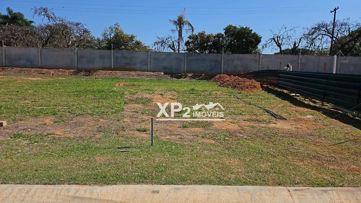 Foto 1 de Terreno / Lote à venda, 360m2 em Indaiatuba - SP