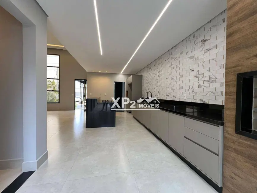 Foto 3 de Casa de Condomínio com 3 quartos à venda, 200m2 em Jardim Imperial, Indaiatuba - SP