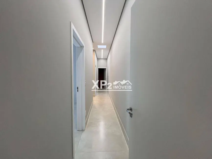 Foto 4 de Casa de Condomínio com 3 quartos à venda, 200m2 em Jardim Imperial, Indaiatuba - SP