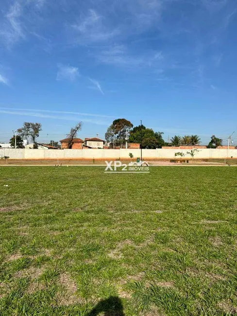 Foto 1 de Terreno / Lote à venda, 360m2 em Indaiatuba - SP