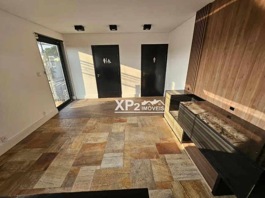 Foto 3 de Casa com 2 quartos à venda e para alugar, 750m2 em Centro, Indaiatuba - SP