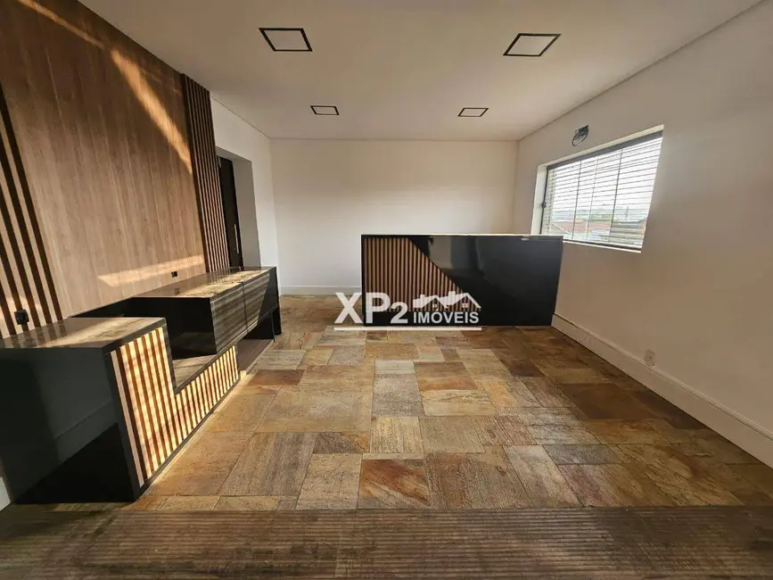 Foto 4 de Casa com 2 quartos à venda e para alugar, 750m2 em Centro, Indaiatuba - SP